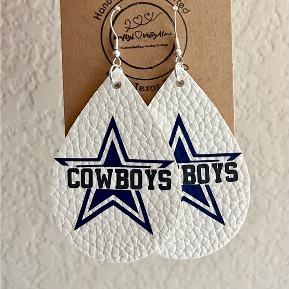 Dallas Cowboy Handmade & Lightweight Earrings - Picture 4 of 4